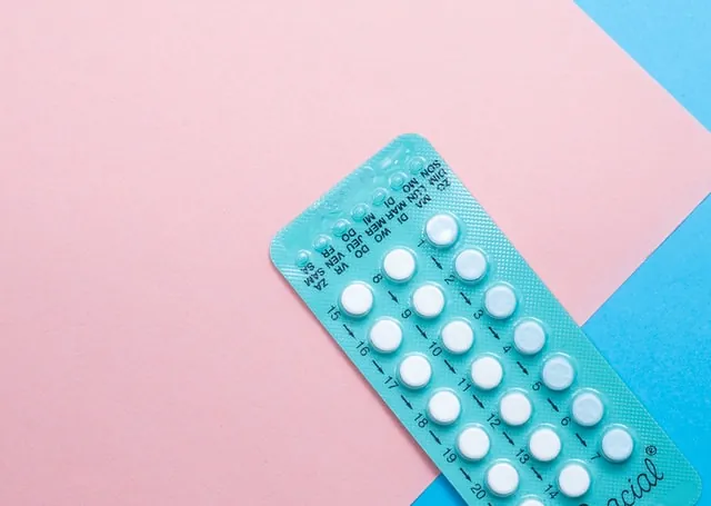 Blog cover image for What Happens If I Take Birth Control 30 Minutes Late?